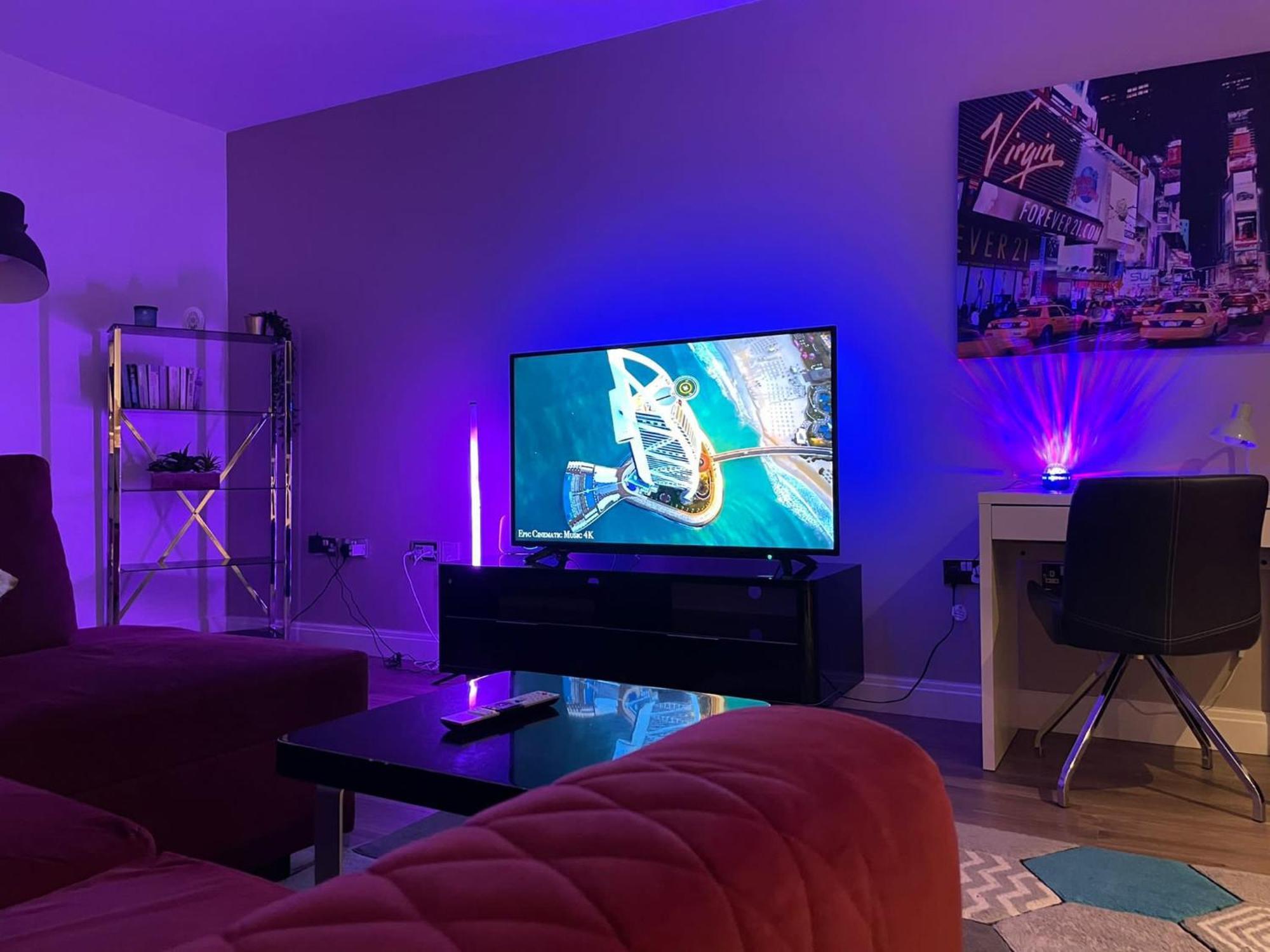 24-7 Secured City Centre Apartments With Free Underground Parking And Wifi 伯明翰 外观 照片
