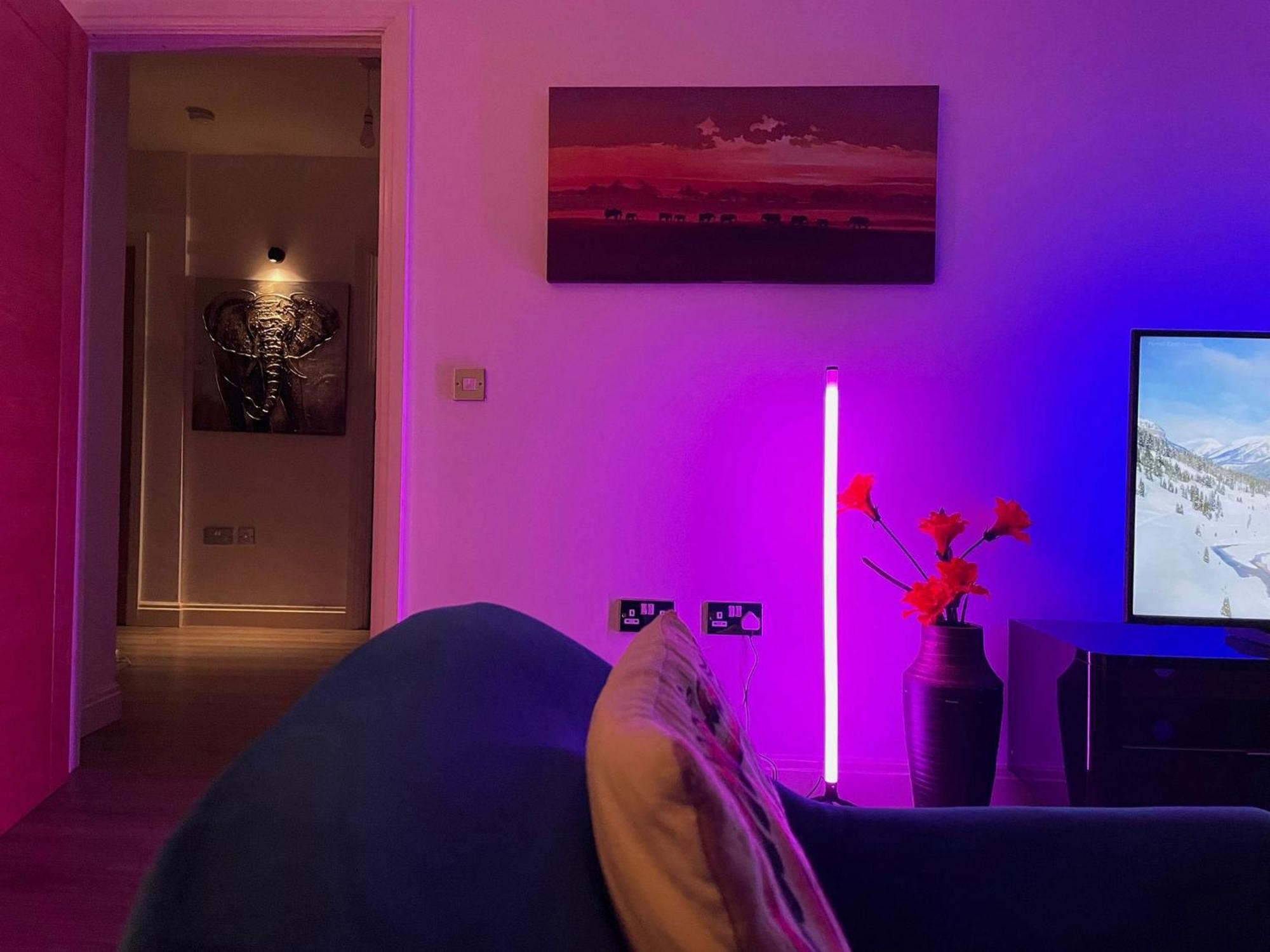 24-7 Secured City Centre Apartments With Free Underground Parking And Wifi 伯明翰 外观 照片